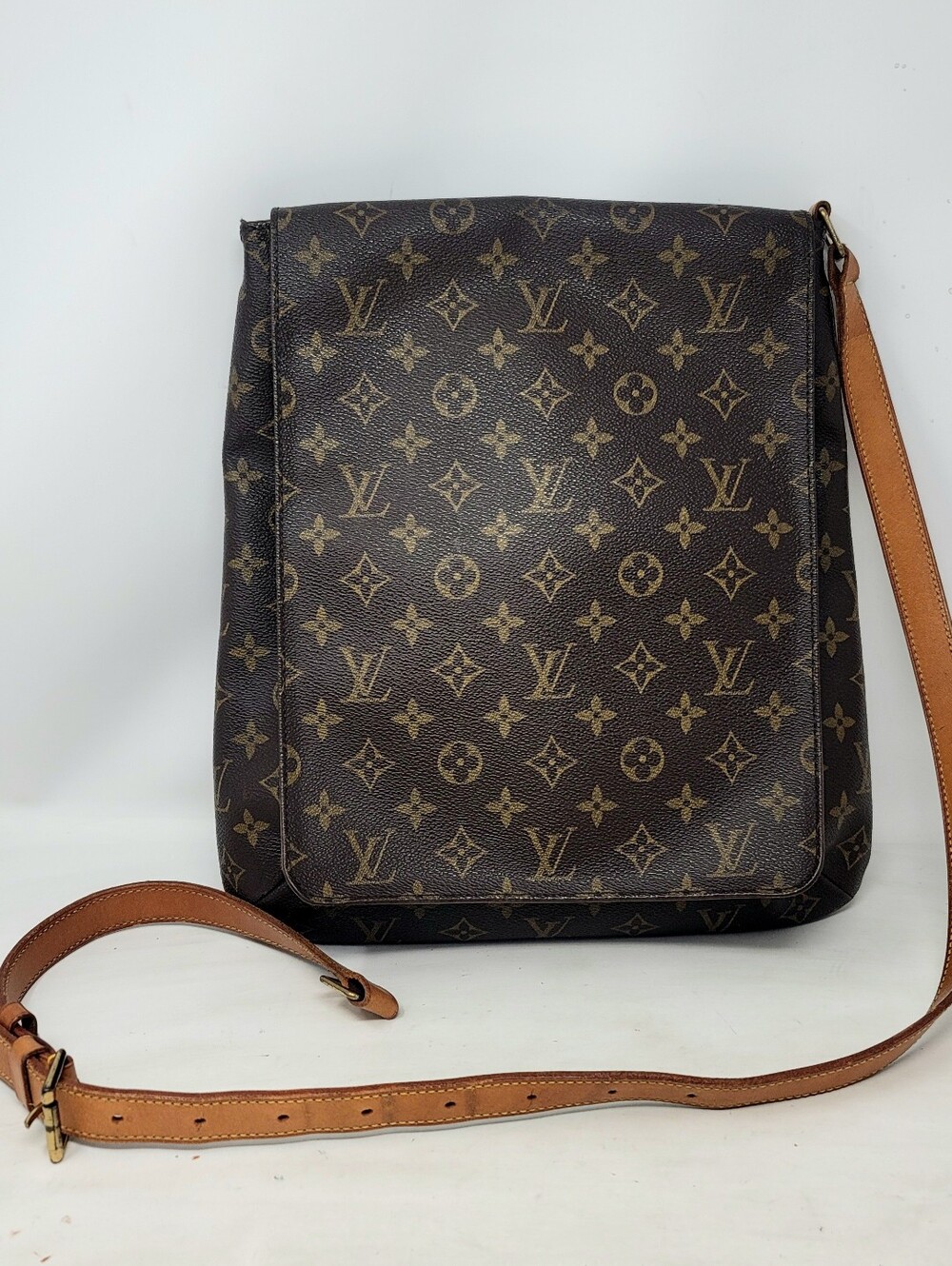 Louis Vuitton Musette Salsa GM Monogram Canvas Shoulder Crossbody Bag Authentic